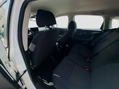 Used 2024 Honda HR-V LX image 23