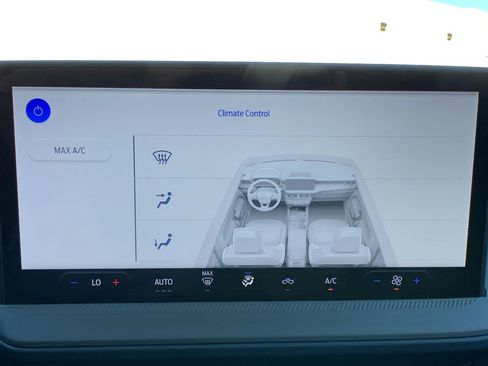 New 2025 Ford Maverick XL image 34