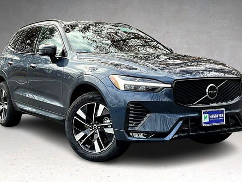 New 2026 Volvo XC60 B5 Core w/ Protection Package Premier AWD/4WD image 2