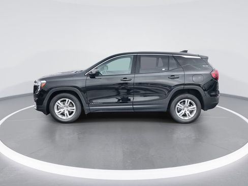 Used 2024 GMC Terrain SLE FWD image 5