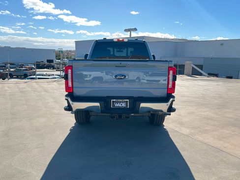 Used 2025 Ford F350 Lariat w/ Lariat Ultimate Package image 5