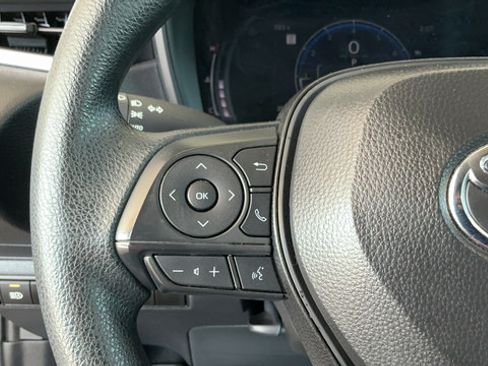 Used 2026 Toyota Corolla LE FWD image 11