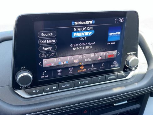 Certified 2023 Nissan Rogue SV FWD image 11