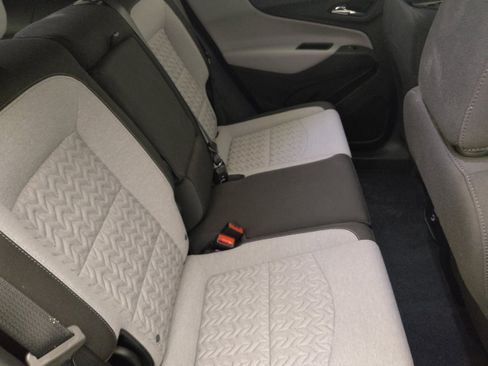 Used 2024 Chevrolet Equinox LS w/ Driver Confidence II Package FWD image 19