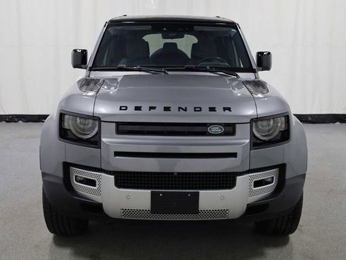 Used 2020 Land Rover Defender 110 SE image 14