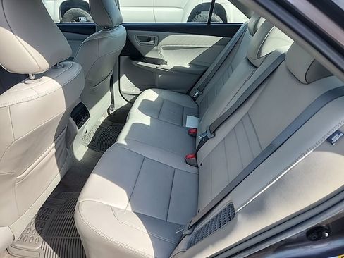 Certified 2017 Toyota Camry XLE w/ Moonroof Package image 10