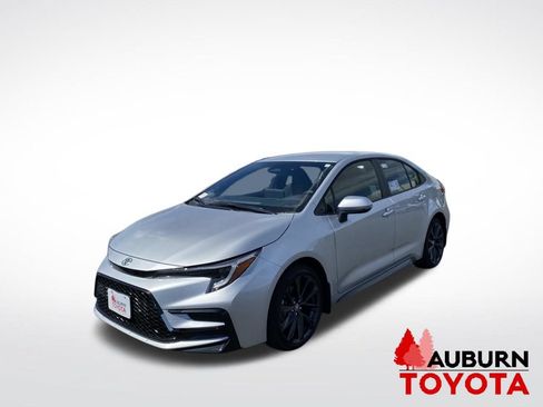 New 2026 Toyota Corolla SE w/ SE Premium Package FWD image 3