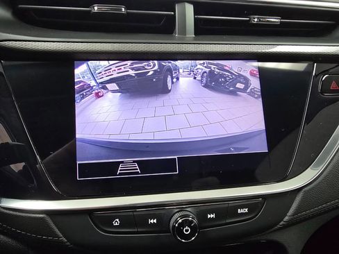Used 2023 Buick Encore GX Select w/ Safety Package II image 31
