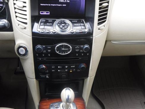 Used 2012 INFINITI FX35 AWD w/ Premium Pkg image 34