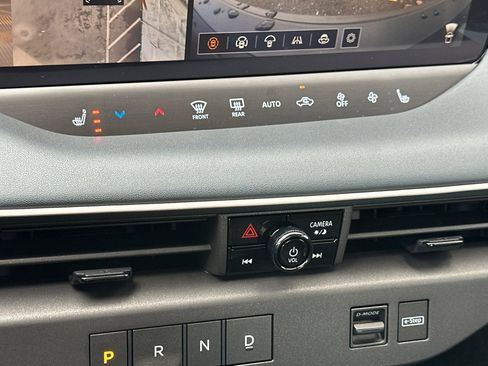 New 2026 Nissan Leaf SV+ w/ Floor Mat Package (SV+) image 17