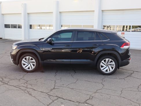 Used 2023 Volkswagen Atlas Cross Sport SE AWD/4WD image 7