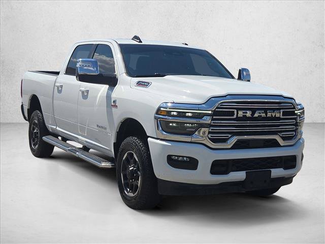 Used 2025 RAM 2500 Laramie AWD/4WD image 3
