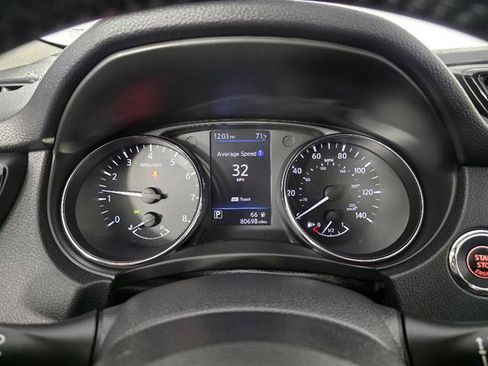 Used 2018 Nissan Rogue SL w/ Premium Package FWD image 32