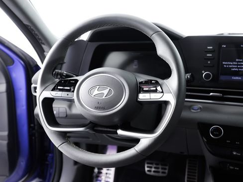 Used 2026 Hyundai Elantra Sport w/ Cargo Package FWD image 17