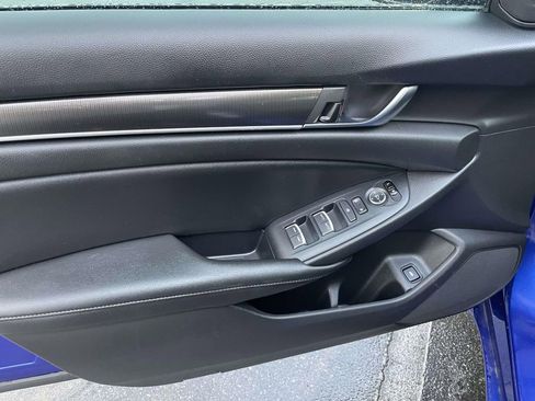 Used 2020 Honda Accord Sport image 24