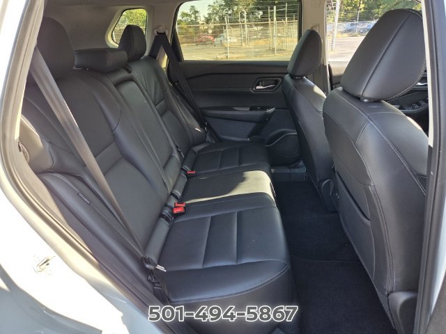 Used 2024 Nissan Rogue SL FWD image 14