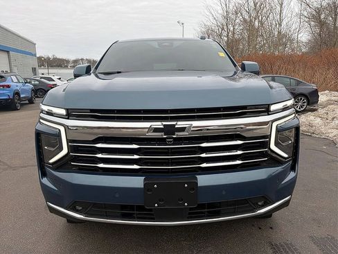 Used 2025 Chevrolet Tahoe LT w/ Comfort Package image 23