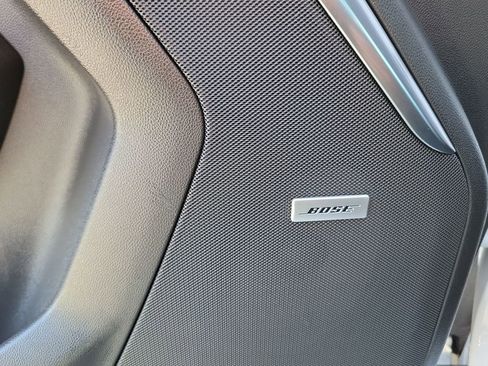 Used 2021 GMC Yukon Denali w/ Denali Premium Package image 24