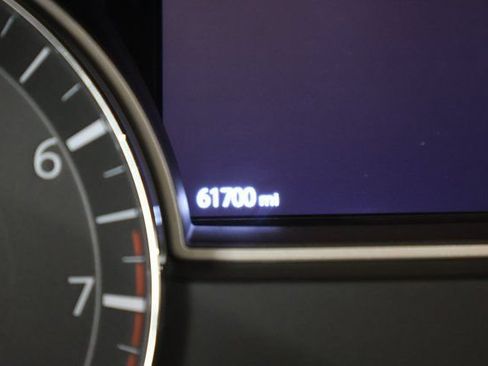 Used 2020 Nissan Pathfinder Platinum w/ Cargo Package AWD/4WD image 18