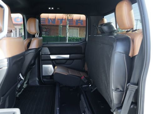 Used 2024 Ford F350 Platinum w/ Tremor Off-Road Package AWD/4WD image 39