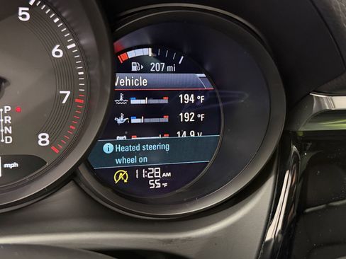 Certified 2025 Porsche Macan image 54