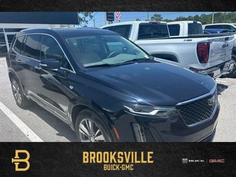 Certified 2022 Cadillac XT6 Premium Luxury FWD image 1