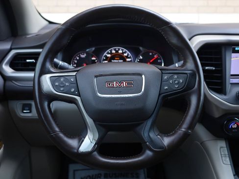 Used 2017 GMC Acadia Denali w/ Technology Package AWD/4WD image 38