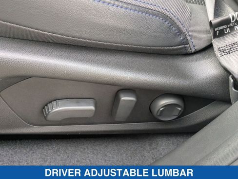 Certified 2025 Subaru Forester Premium image 27