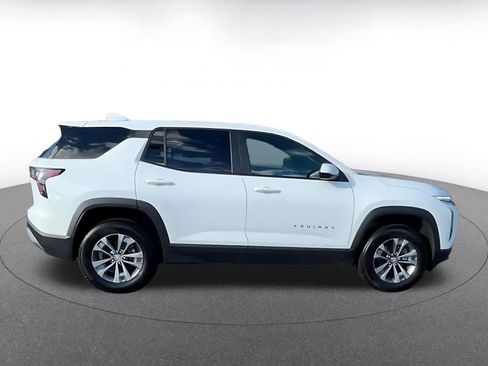 Used 2025 Chevrolet Equinox LT image 14