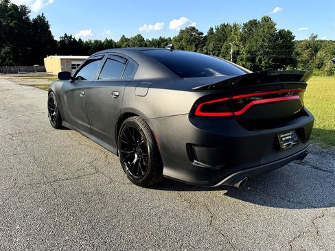 Used 2017 Dodge Charger R/T Scat Pack w/ Dynamics Package image 11