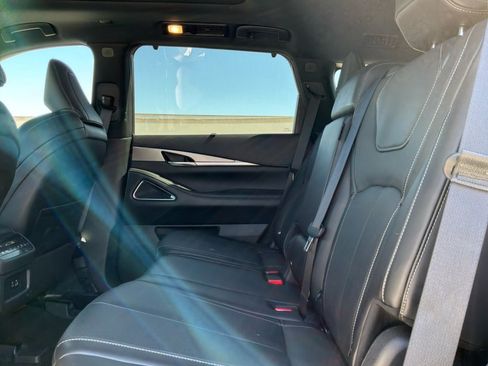 Used 2025 INFINITI QX60 Luxe w/ Black Edition AWD/4WD image 19