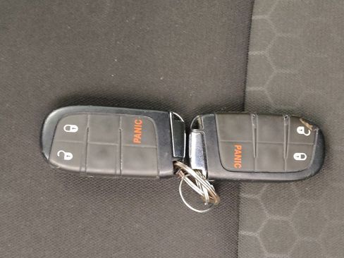 Used 2021 Jeep Compass Sport FWD image 32
