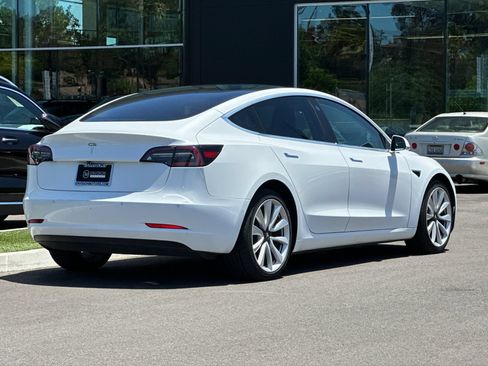 Used 2018 Tesla Model 3 Long Range AWD/4WD image 3