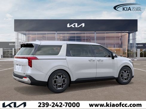 New 2026 Kia Carnival EX image 6