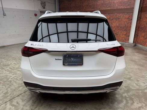 New 2026 Mercedes-Benz GLE 580 4MATIC image 4