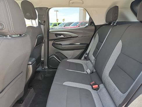 Used 2023 Chevrolet TrailBlazer LT FWD image 20