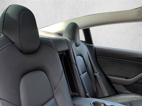 Used 2018 Tesla Model 3 Long Range RWD image 25
