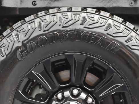 Used 2020 Ford F350 Platinum w/ Tremor Off-Road Package image 44