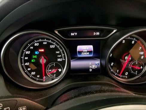 Used 2020 Mercedes-Benz GLA 250 image 8