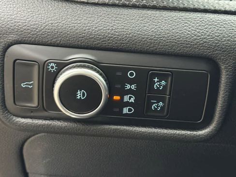 Certified 2023 Ford Explorer ST-Line w/ Class IV Trailer Tow Package image 33