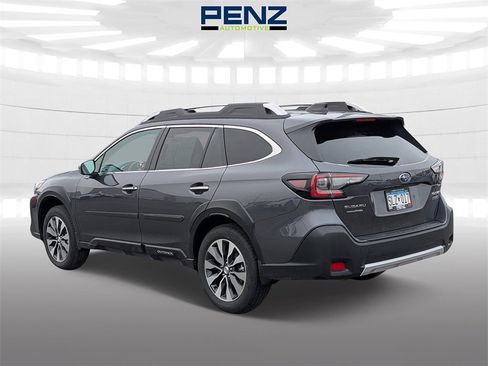 Used 2025 Subaru Outback Touring w/ Popular Package #2 image 5