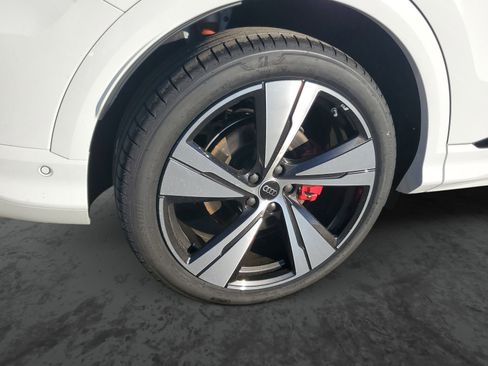 New 2025 Audi SQ5 Premium Plus image 5