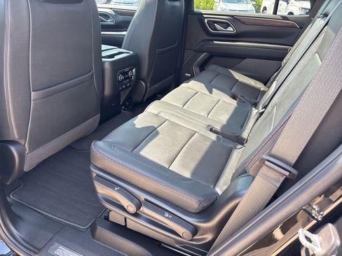 Certified 2024 Chevrolet Tahoe High Country w/ Advanced Technology Package AWD/4WD image 22