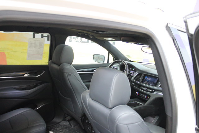 Used 2023 Buick Enclave Essence w/ Experience Buick Package AWD/4WD image 10