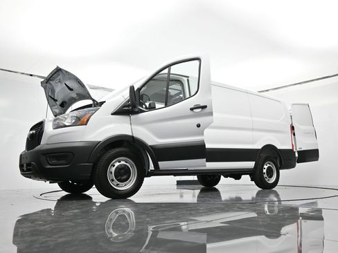 New 2025 Ford Transit 150 Low Roof RWD image 44