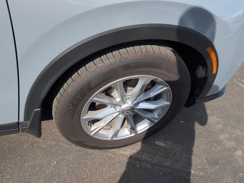 Used 2025 Honda CR-V EX image 8