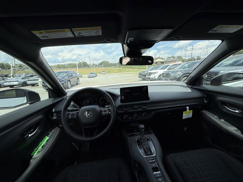 New 2026 Honda HR-V Sport image 29