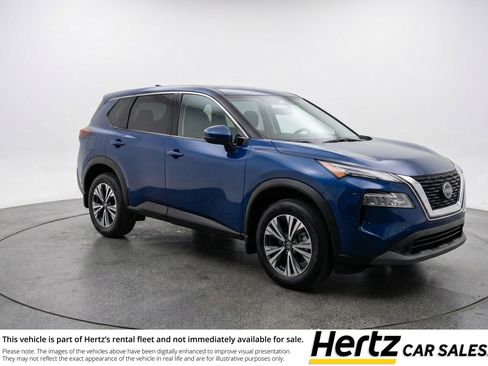 Used 2025 Nissan Rogue SV image 1