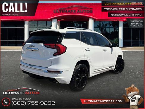 Used 2019 GMC Terrain Denali w/ Driver Alert Package II FWD image 3