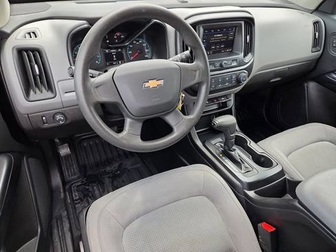 Used 2020 Chevrolet Colorado W/T RWD image 16